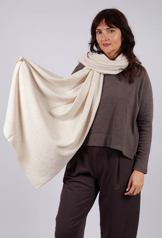 Segovia Scarf in Lieveto