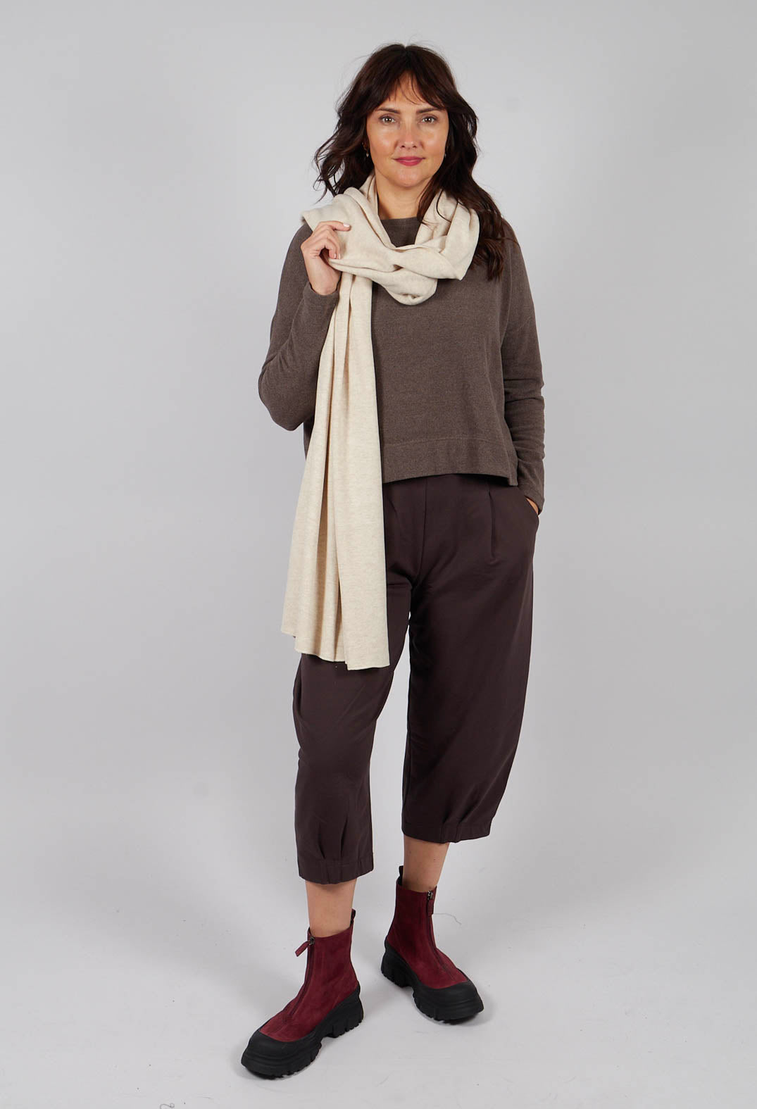 Segovia Scarf in Lieveto