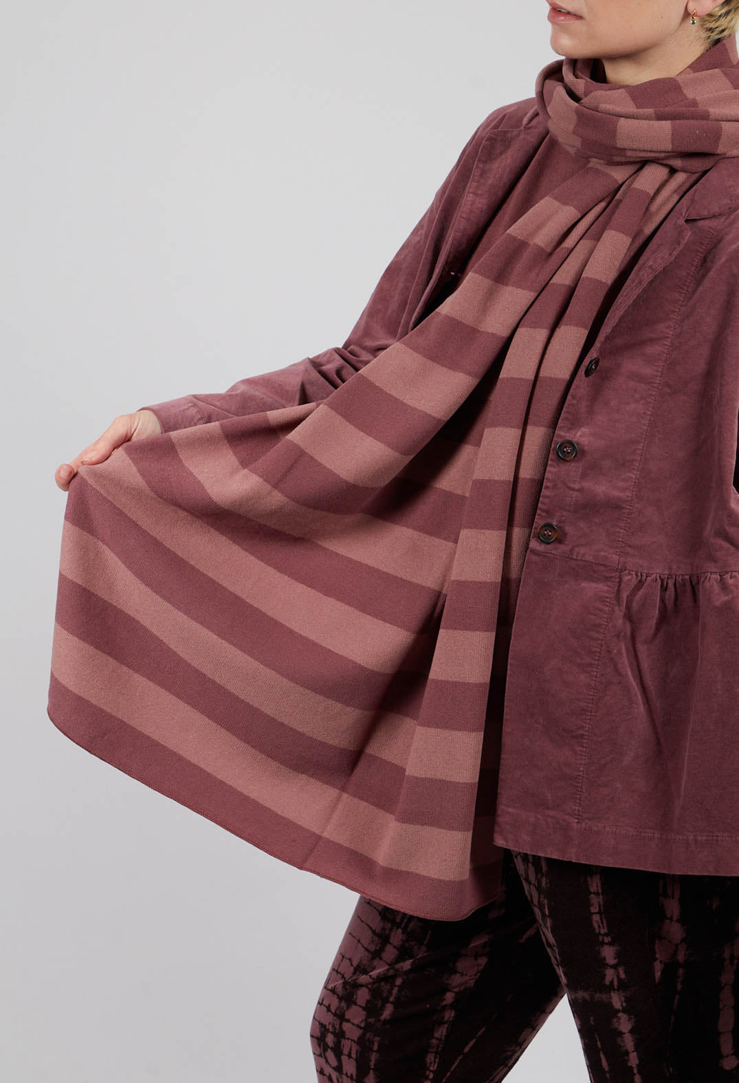 Segovia Scarf in Riga Cipolla