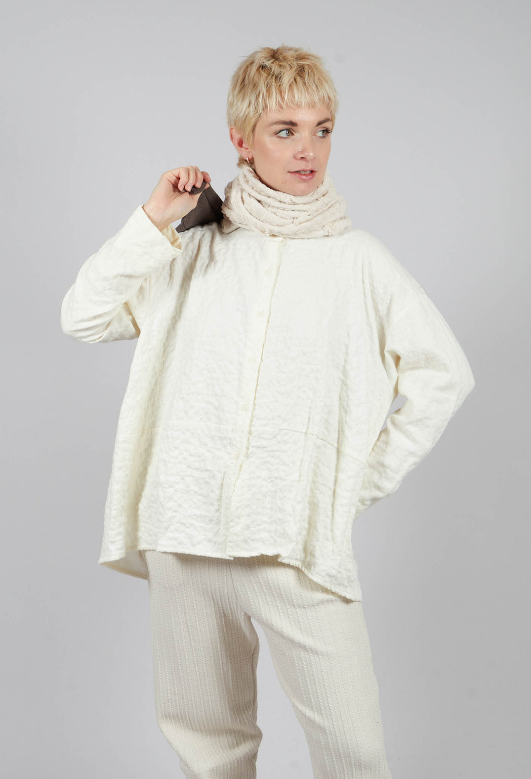 Seline SU Plain Shirt in Luna