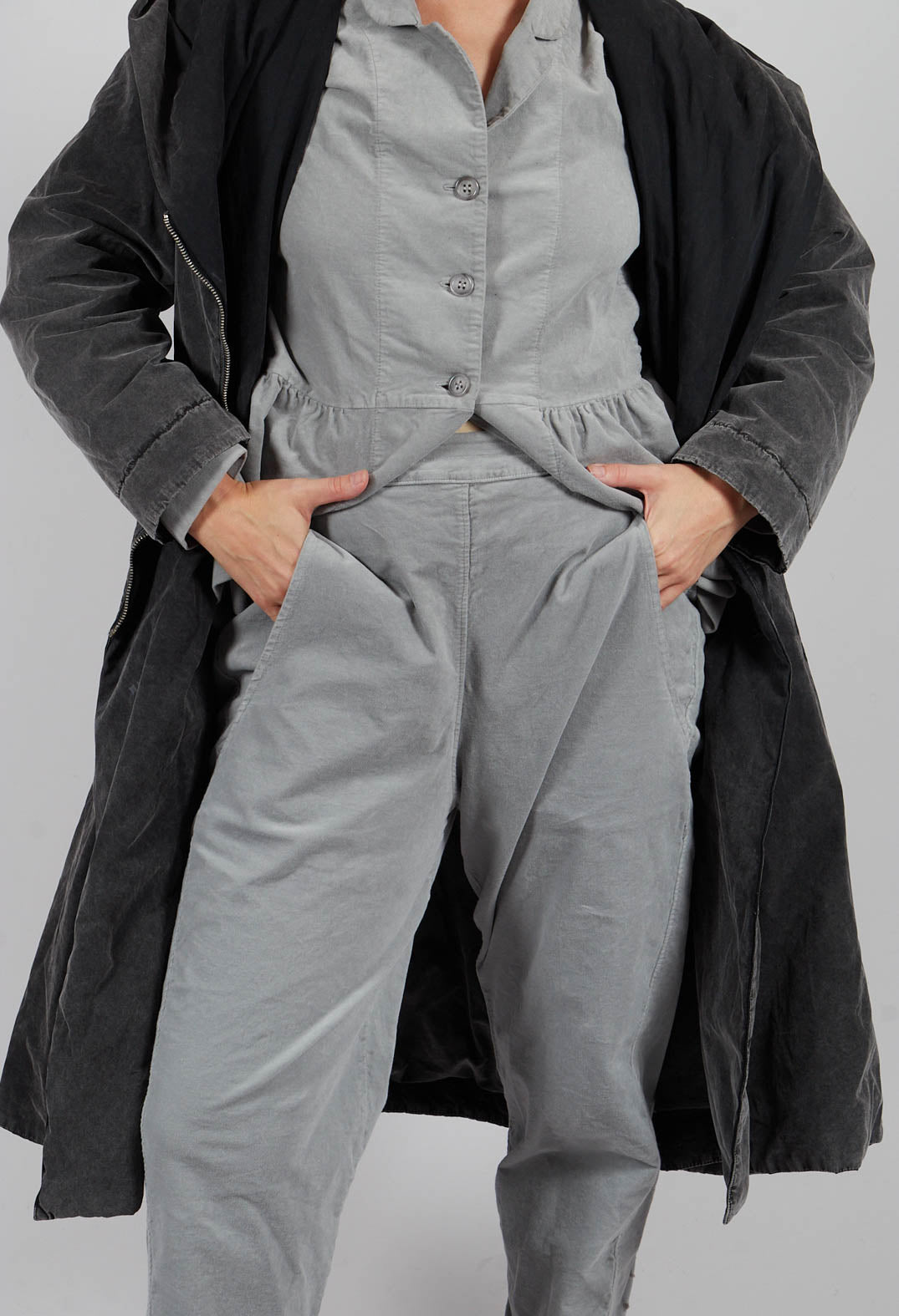 Terra L Trousers in Nebbia