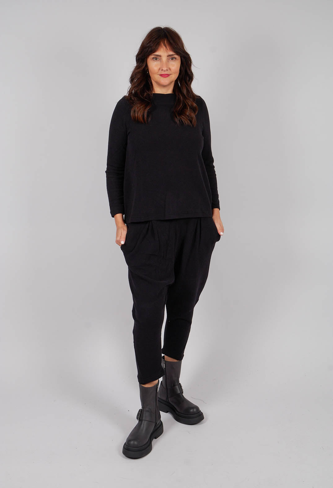 Victoria Jumper in Nero