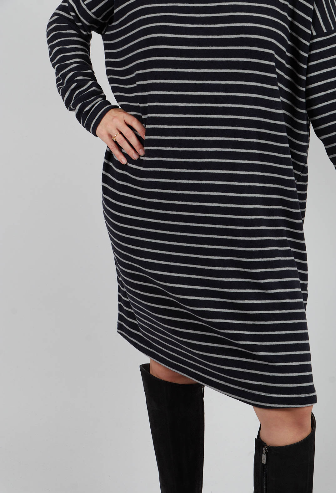 Vita Dress in Riga Notte