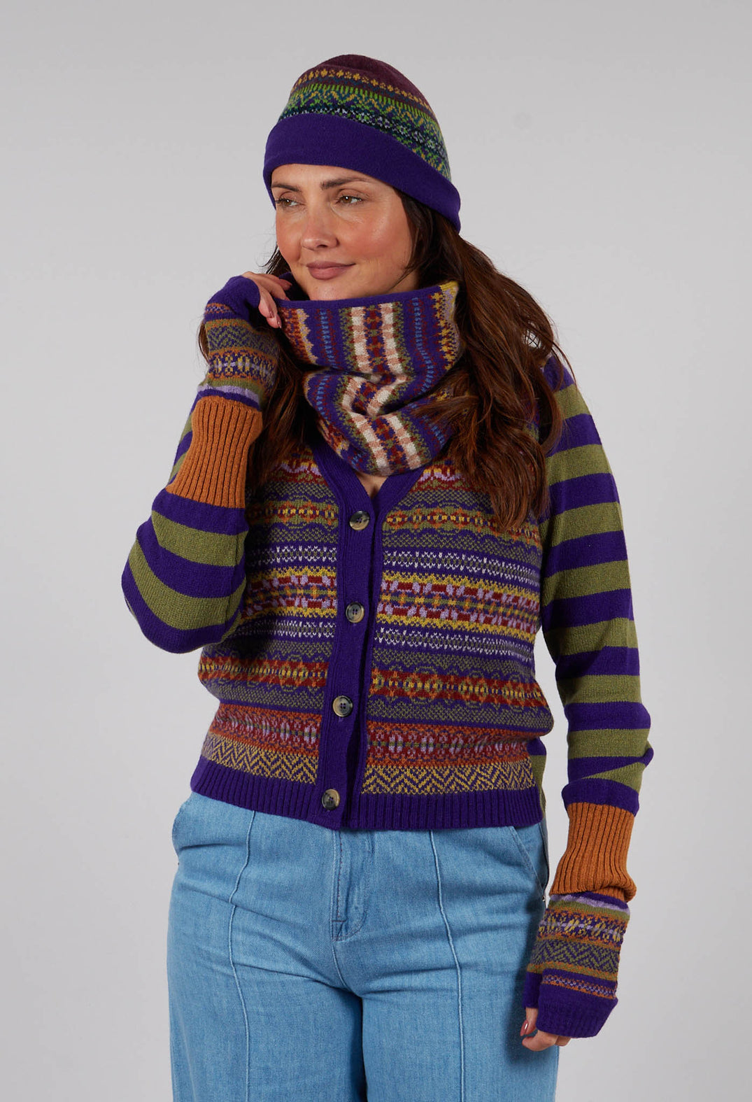 Stobo Snood in Mulberry