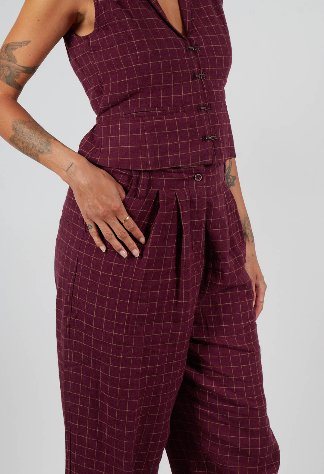 Botvi Linen Check Trousers in Dark Plum