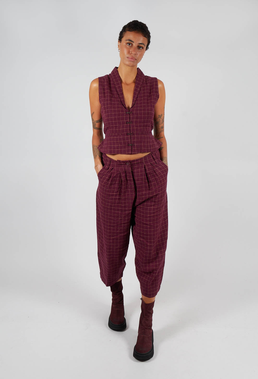 Botvi Linen Check Trousers in Dark Plum
