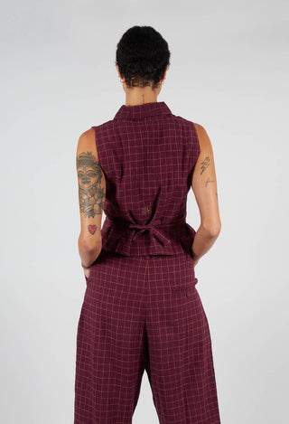 Rigmor Vest in Dark Plum