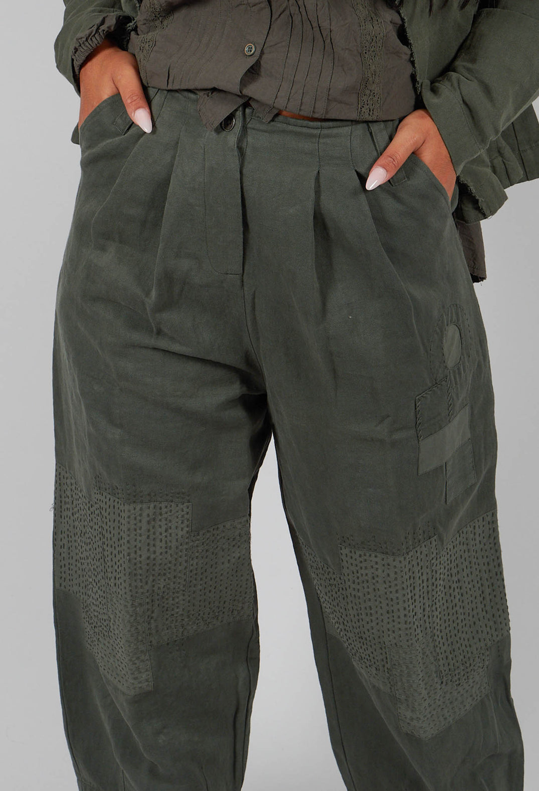 Botvi Twill Trousers in Forest Green