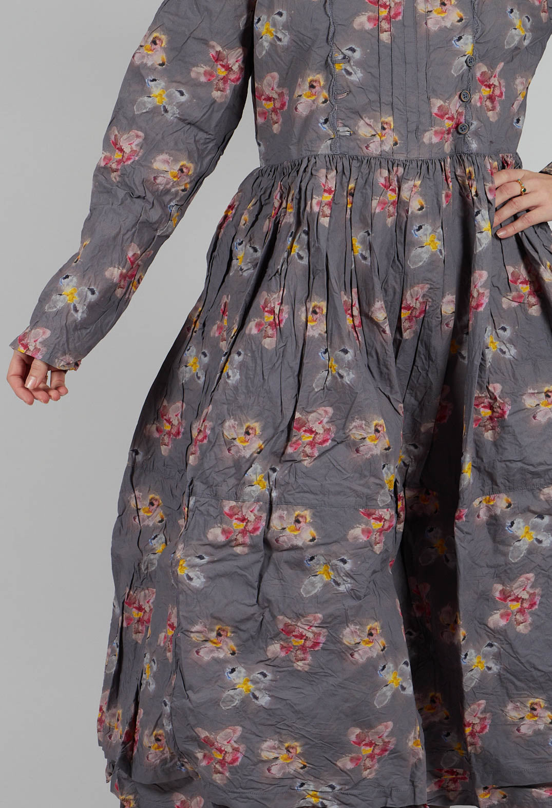 Jade Dress in Embroidered Cotton