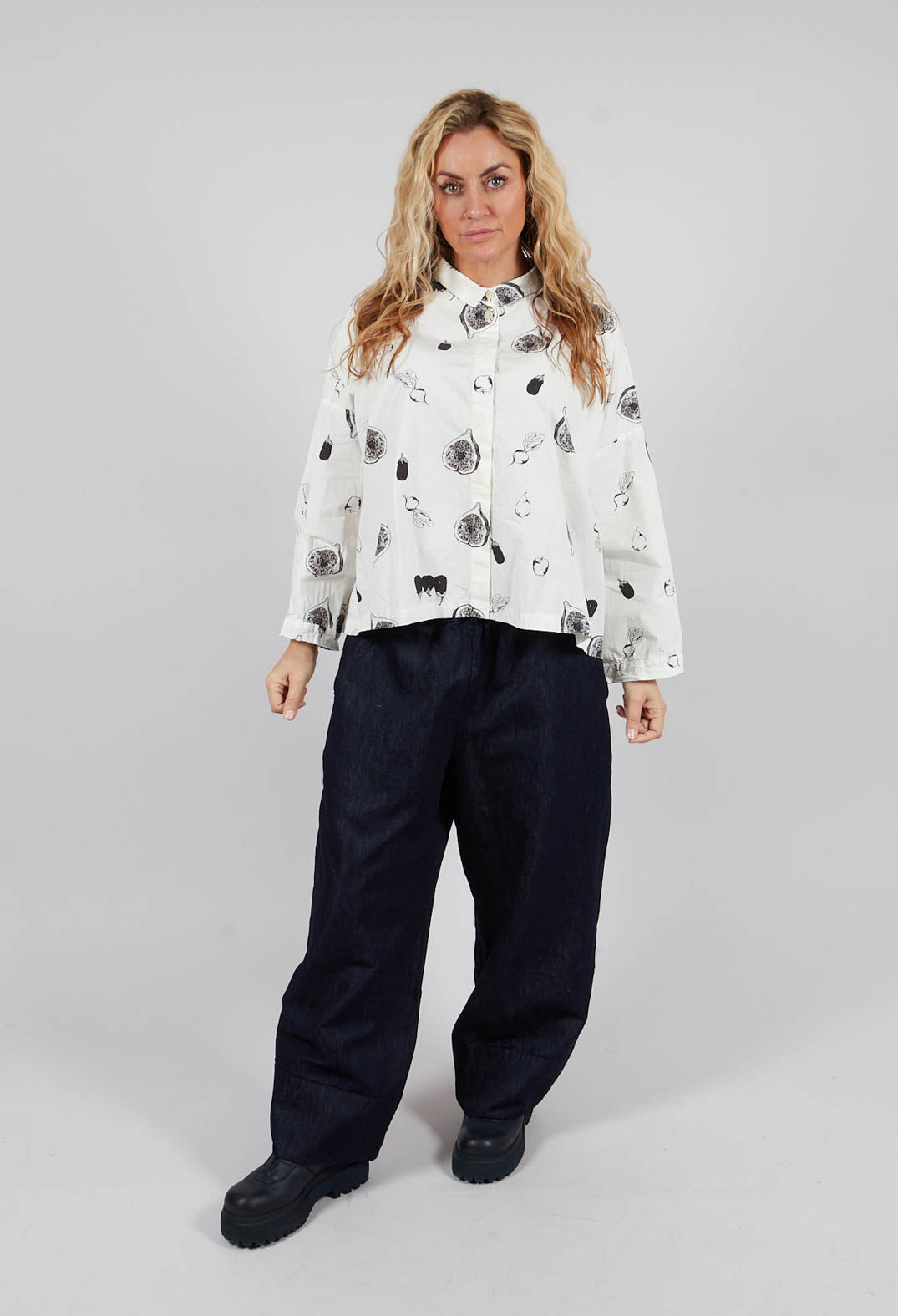 Cropped Shirt in Farmer's Market Print