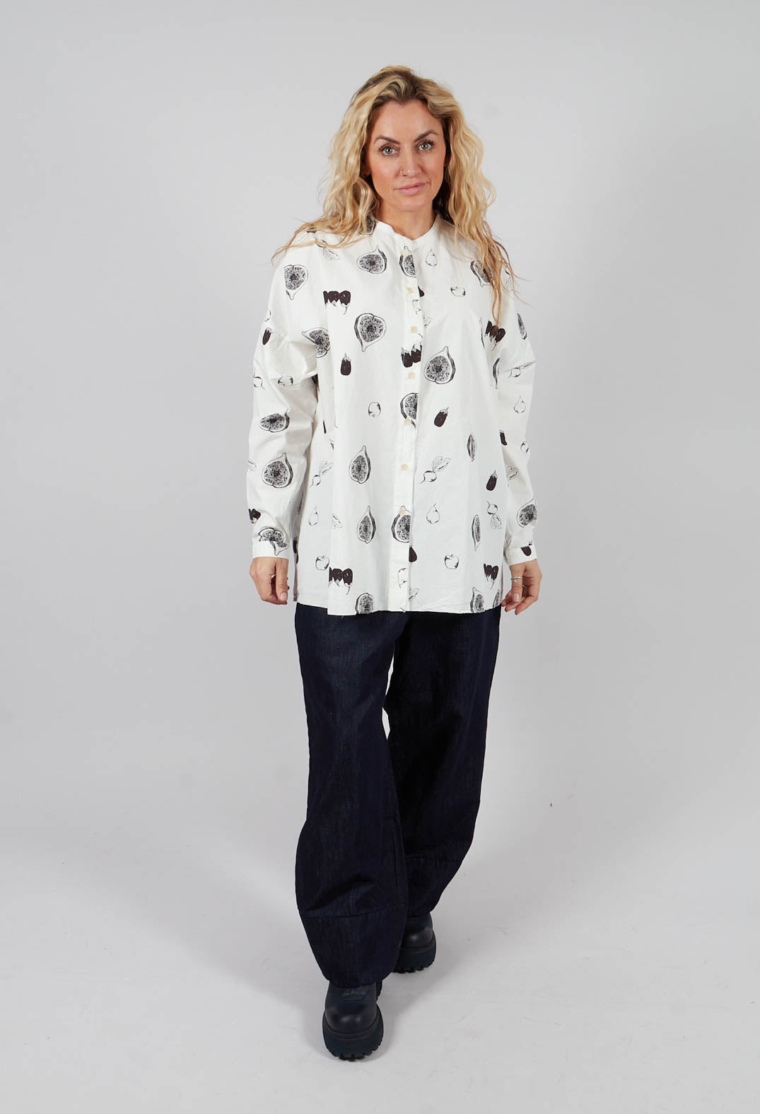 Collarless Shirt in Farmer's Market Print
