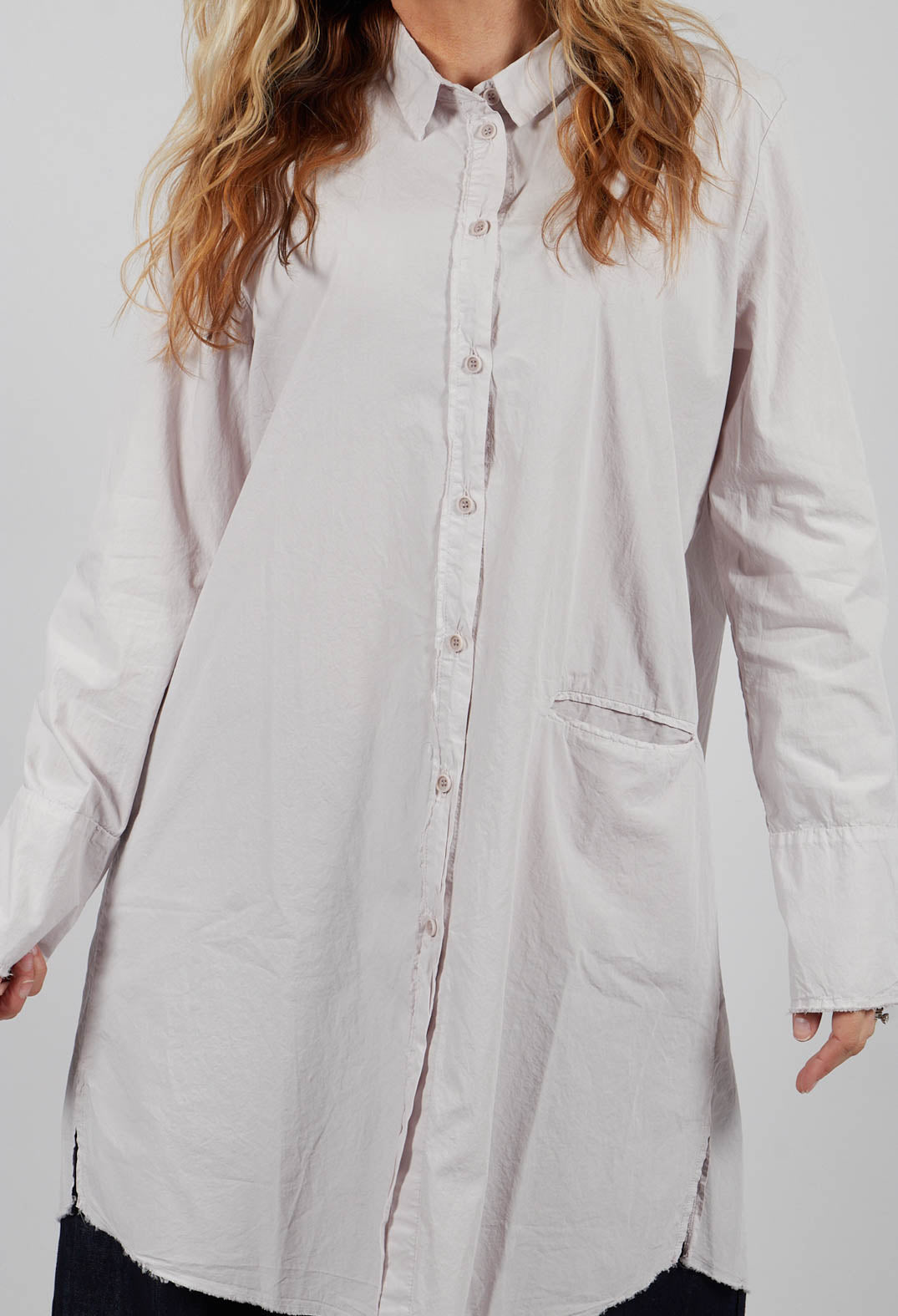 Longline Button Up Shirt in Polver