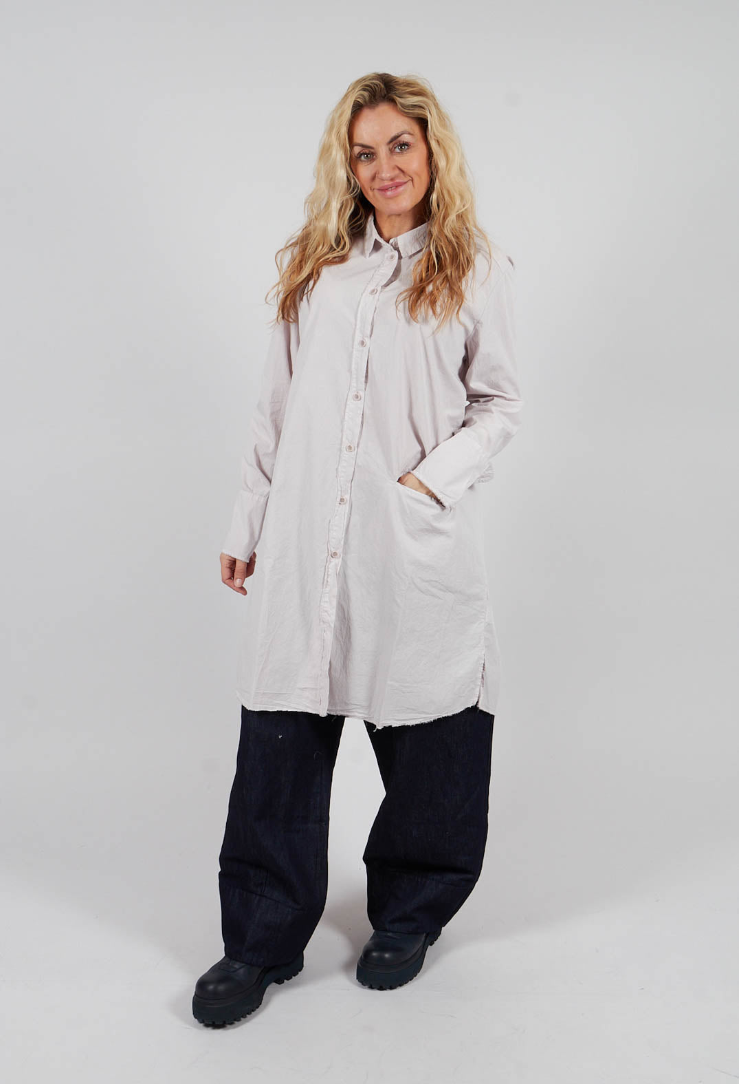 Longline Button Up Shirt in Polver