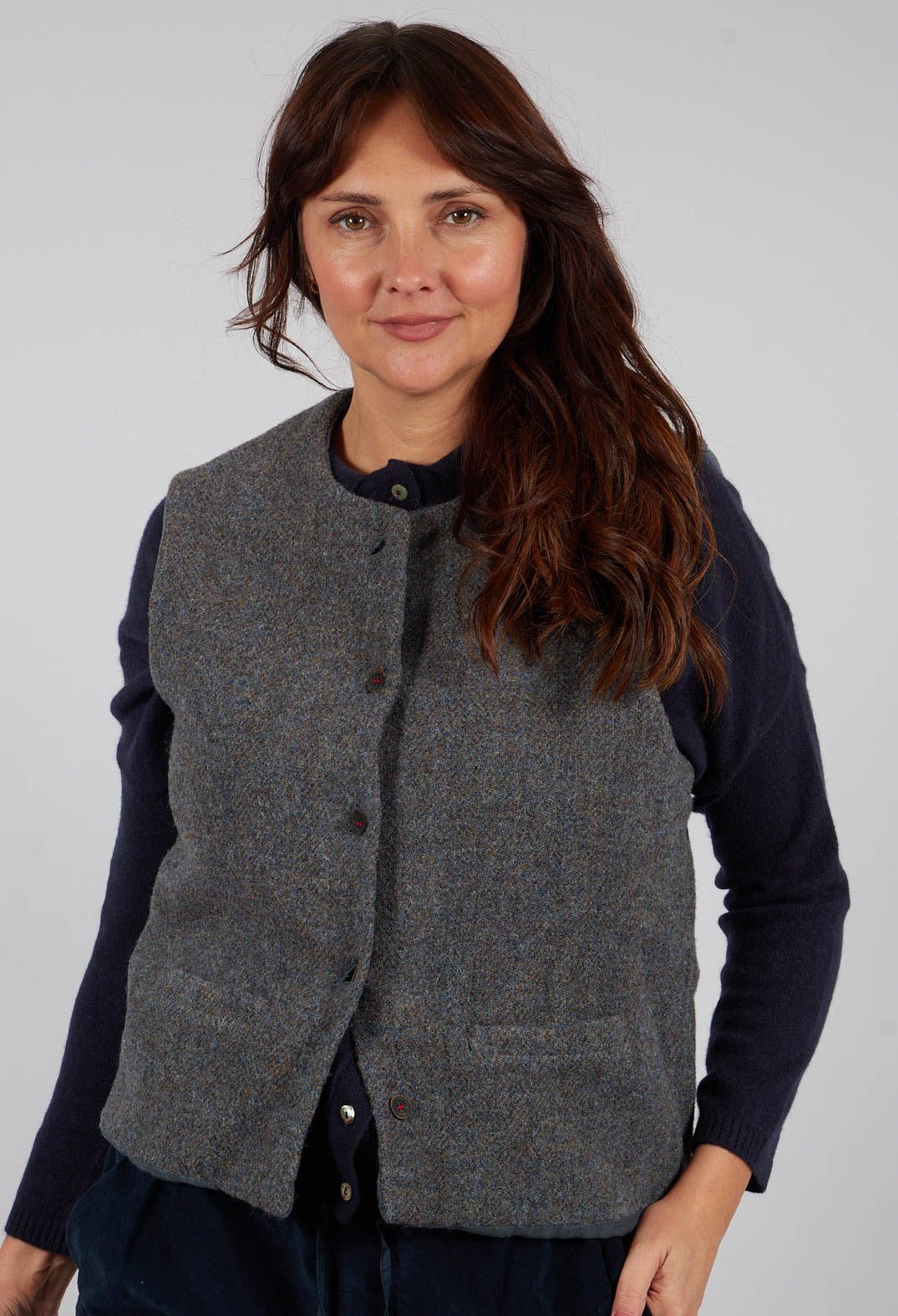 Gerda Gilet in Grey