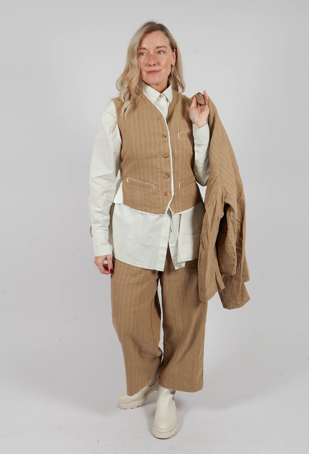 Ginette Gilet in Tan