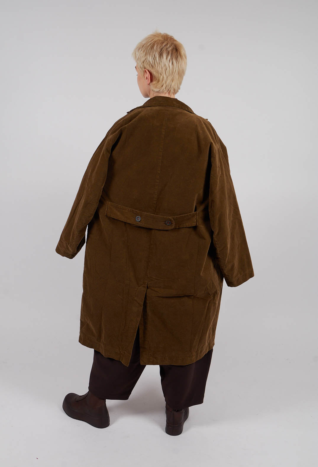Melanie Velvet Coat in Tobacco
