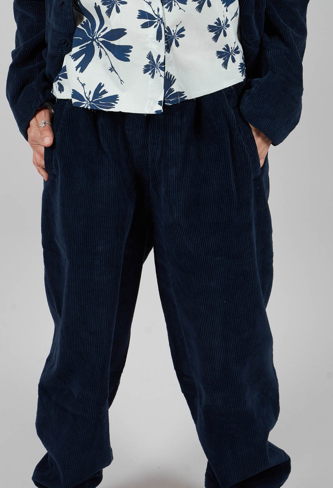 Paja Trousers in Navy