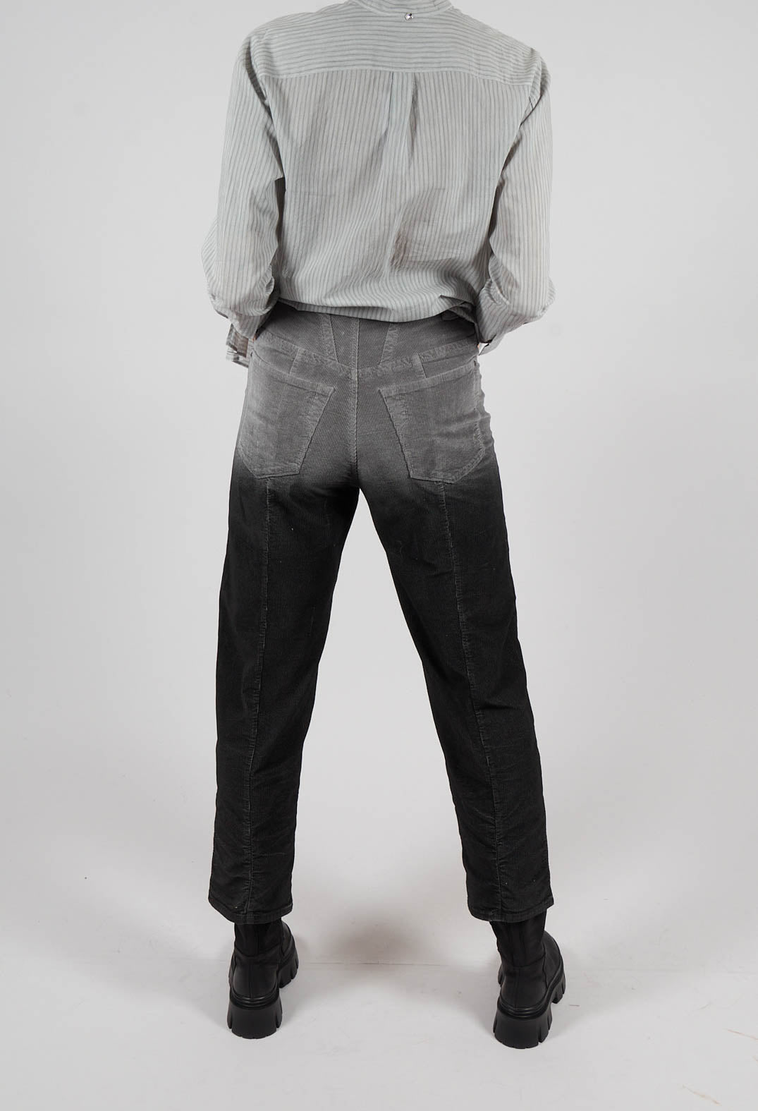 Commit To Boyfriend Jeans in Grey