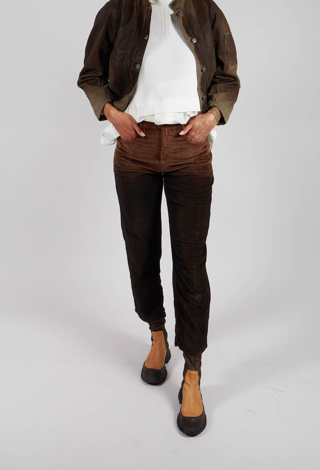 Commit To Boyfriend Jeans in Brown