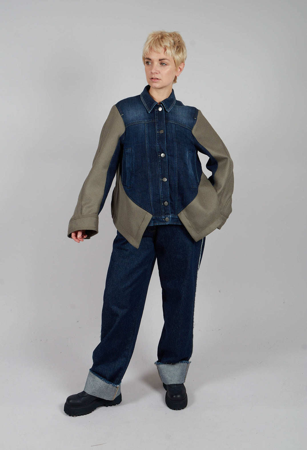 Urchin Short Jacket in Denim & Green