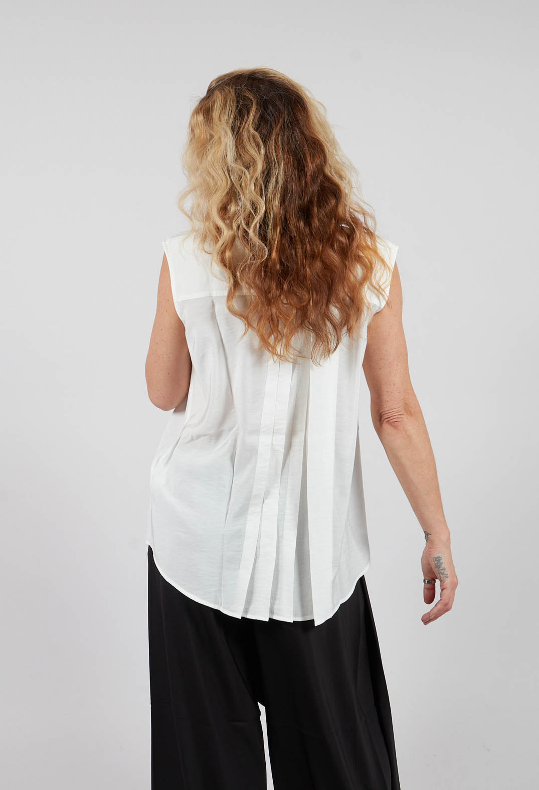 Doodle Top in White