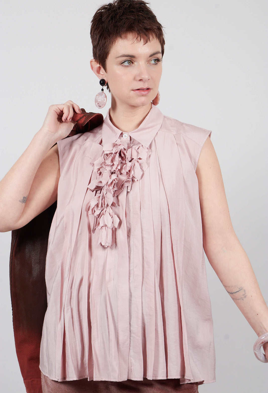 Doodle Sleeveless Blouse in  Pink