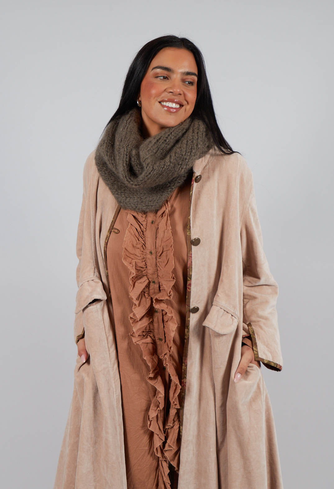 Ayden Coat in Velours Ras Rose