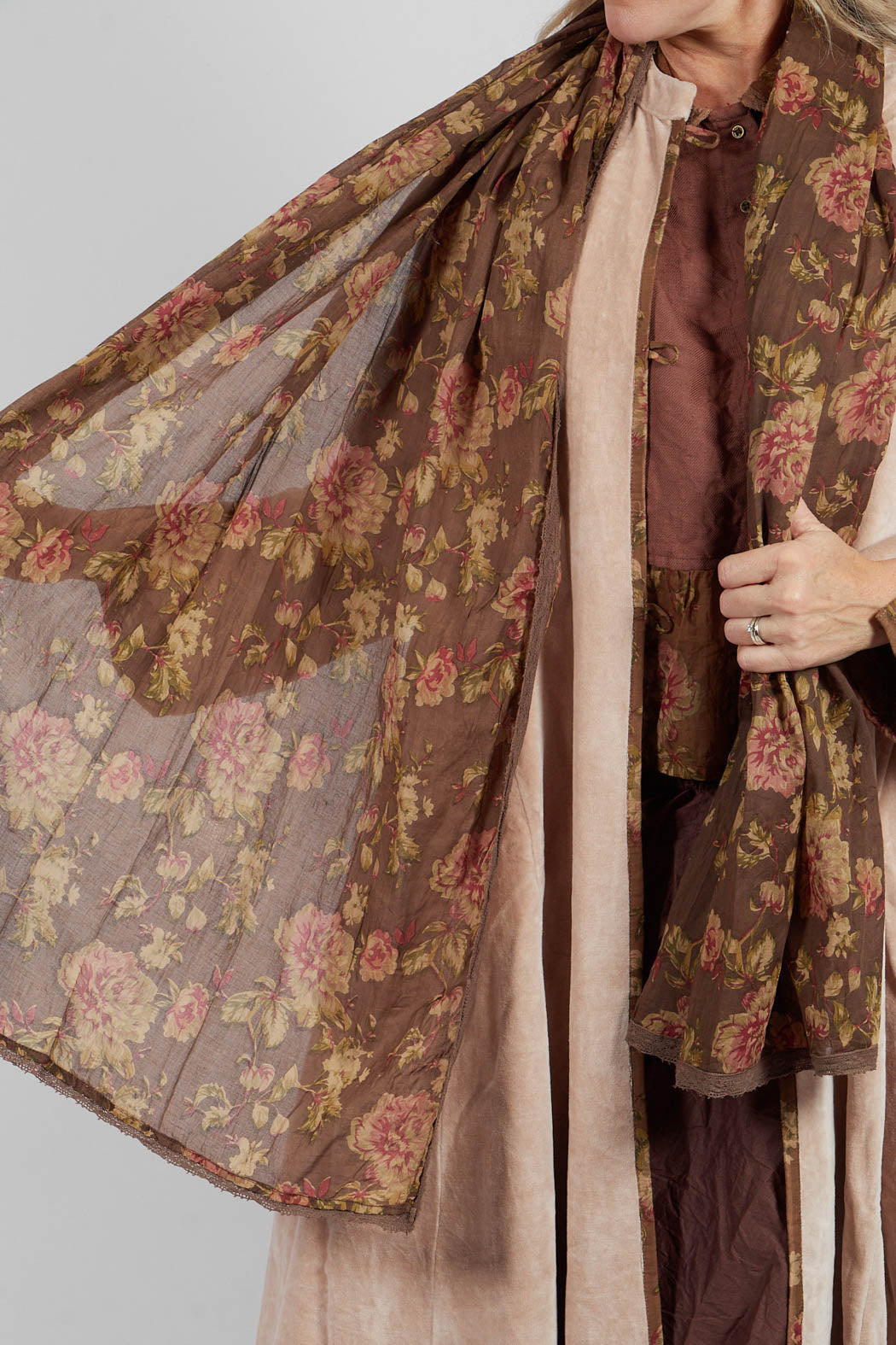 Pauline Scarf in Coton Havane Fleurs