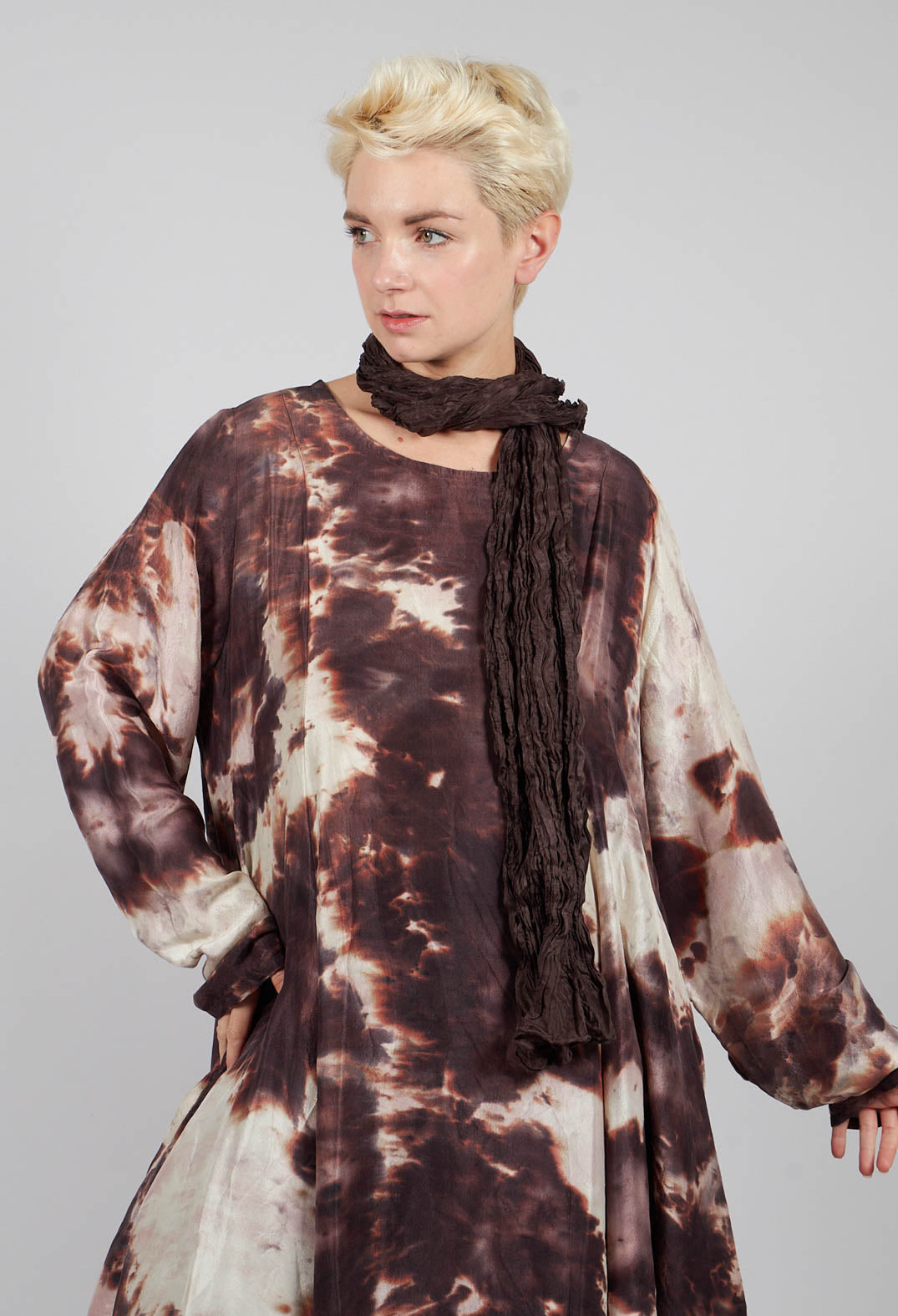 Schatzhaa dress in Choco