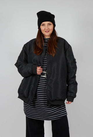 The Long Bomber in Black