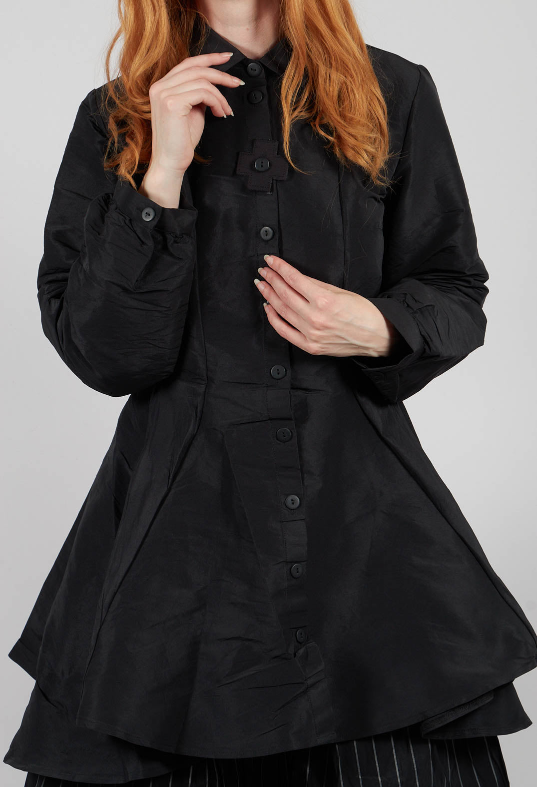 T Blouse in Black