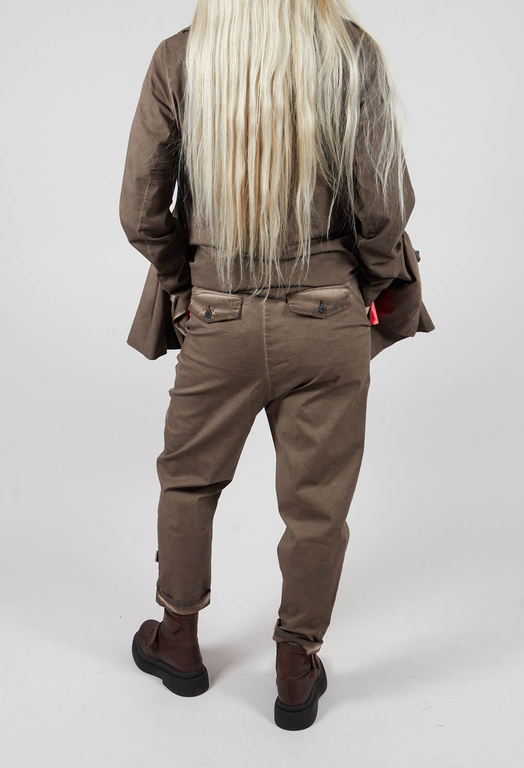 Spouse Pant in Chocolate