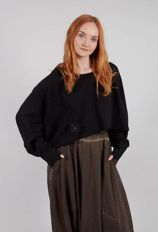 Wide Short Sweater in Black