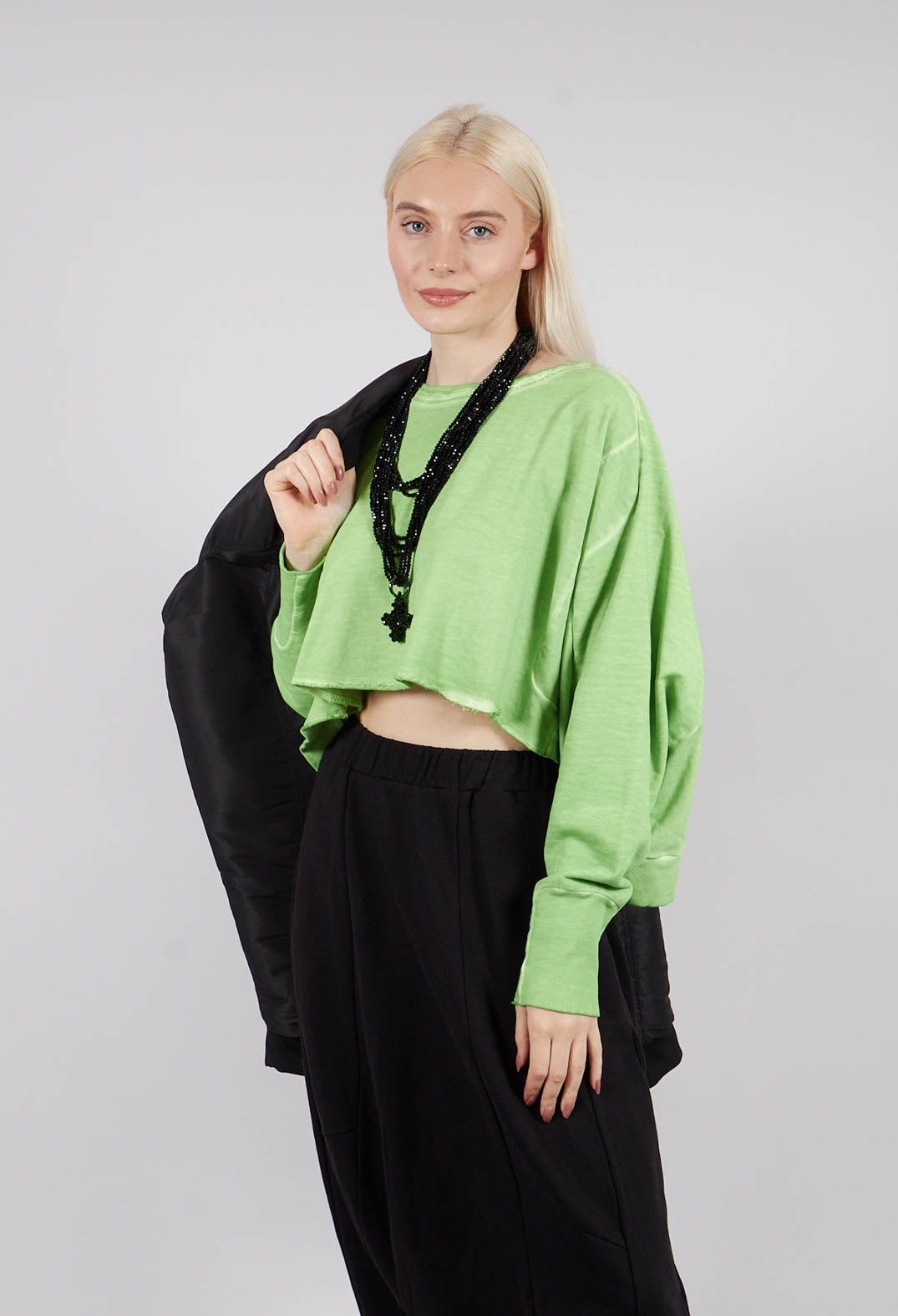 Wide Short Sweater in Pistachio