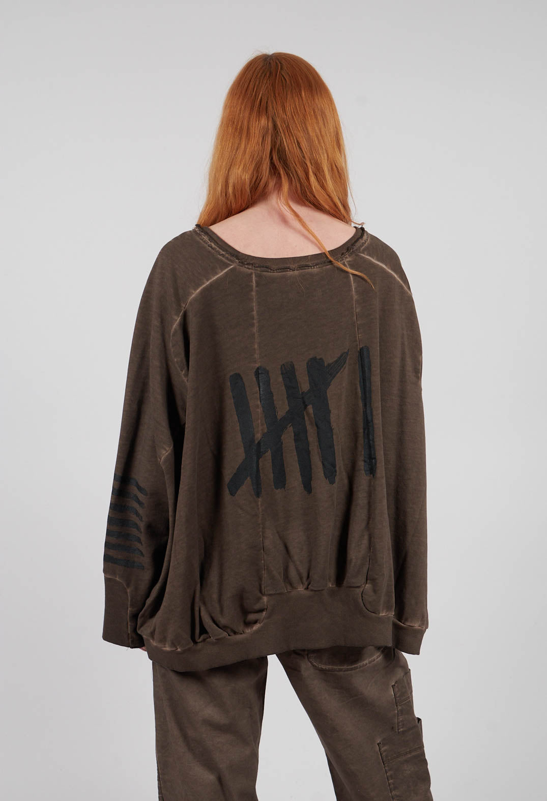 Wide Short Sweater II in Chocolate Print