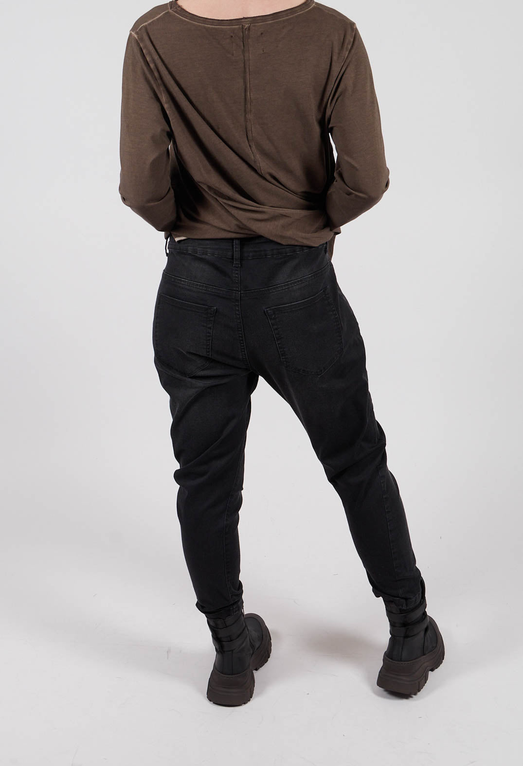 A New Jeans in Black