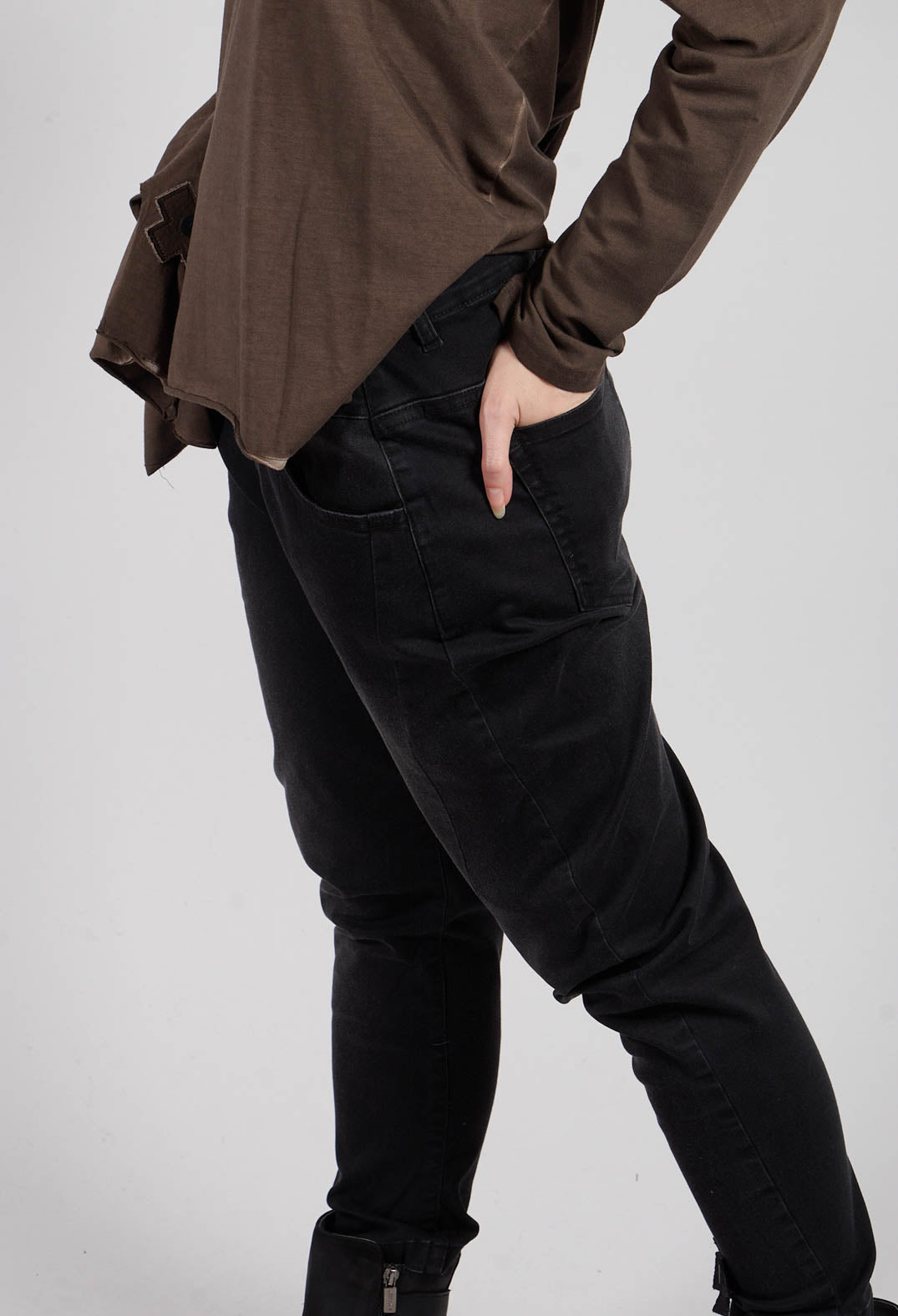 A New Jeans in Black