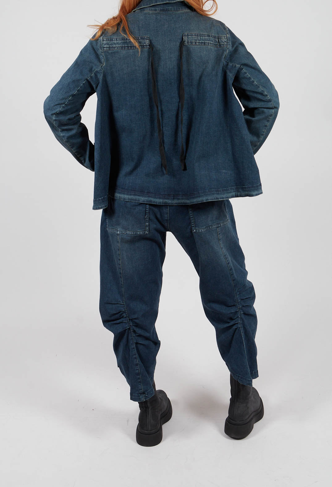 The Barrel Jeans in Blue