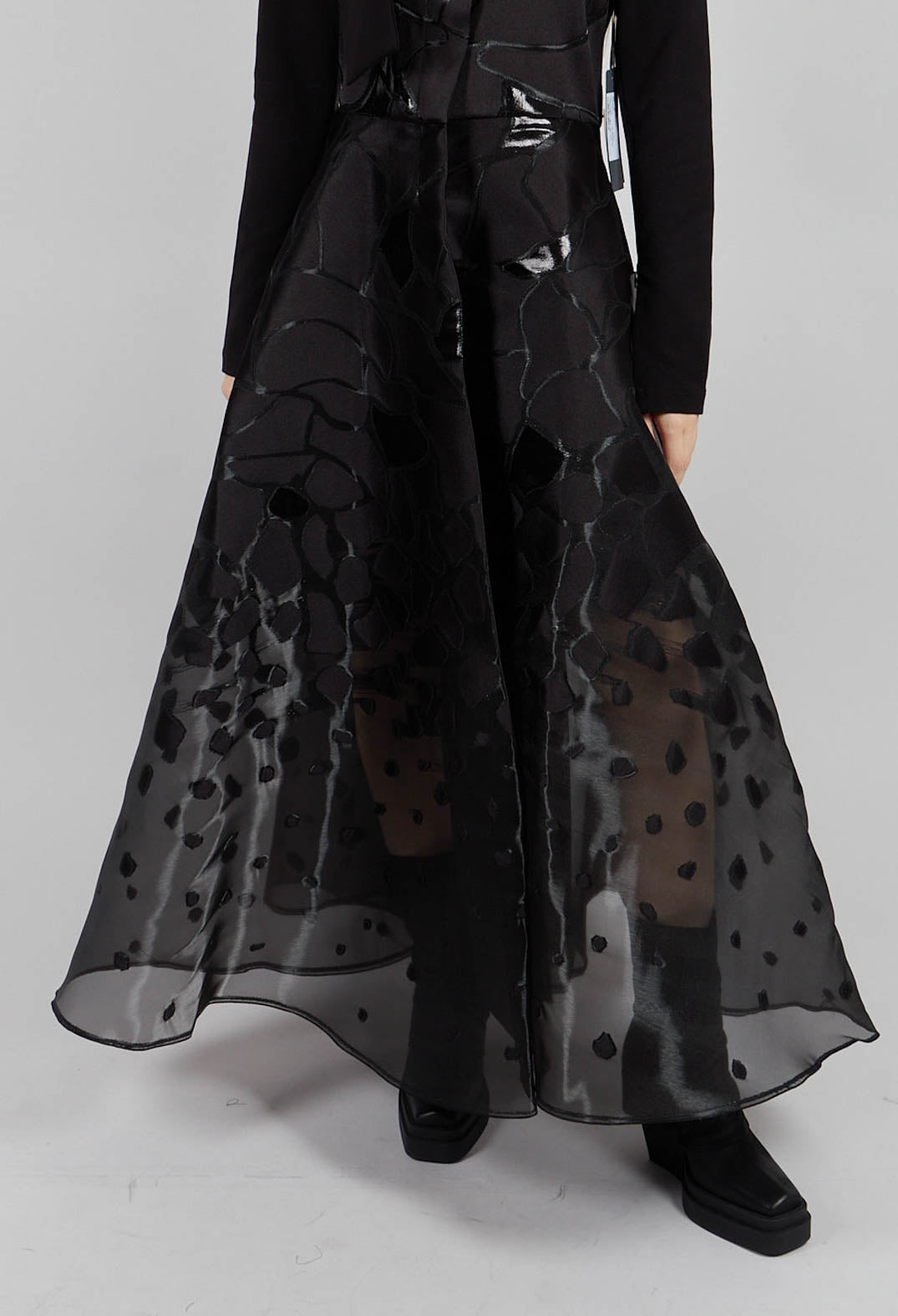 Hops Dress Coat in Black