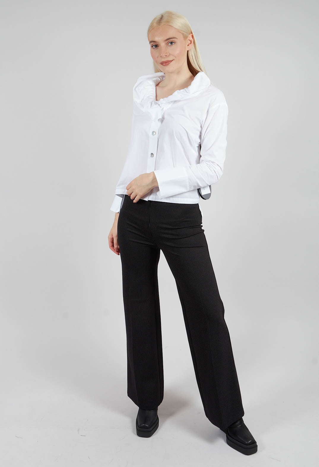 Hele Shirt in White