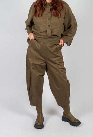 Barrel Leg Trouser in Brown