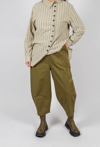 Barrel Leg Trouser in Khaki