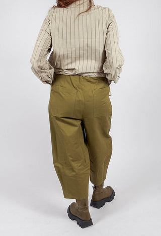 Barrel Leg Trouser in Khaki