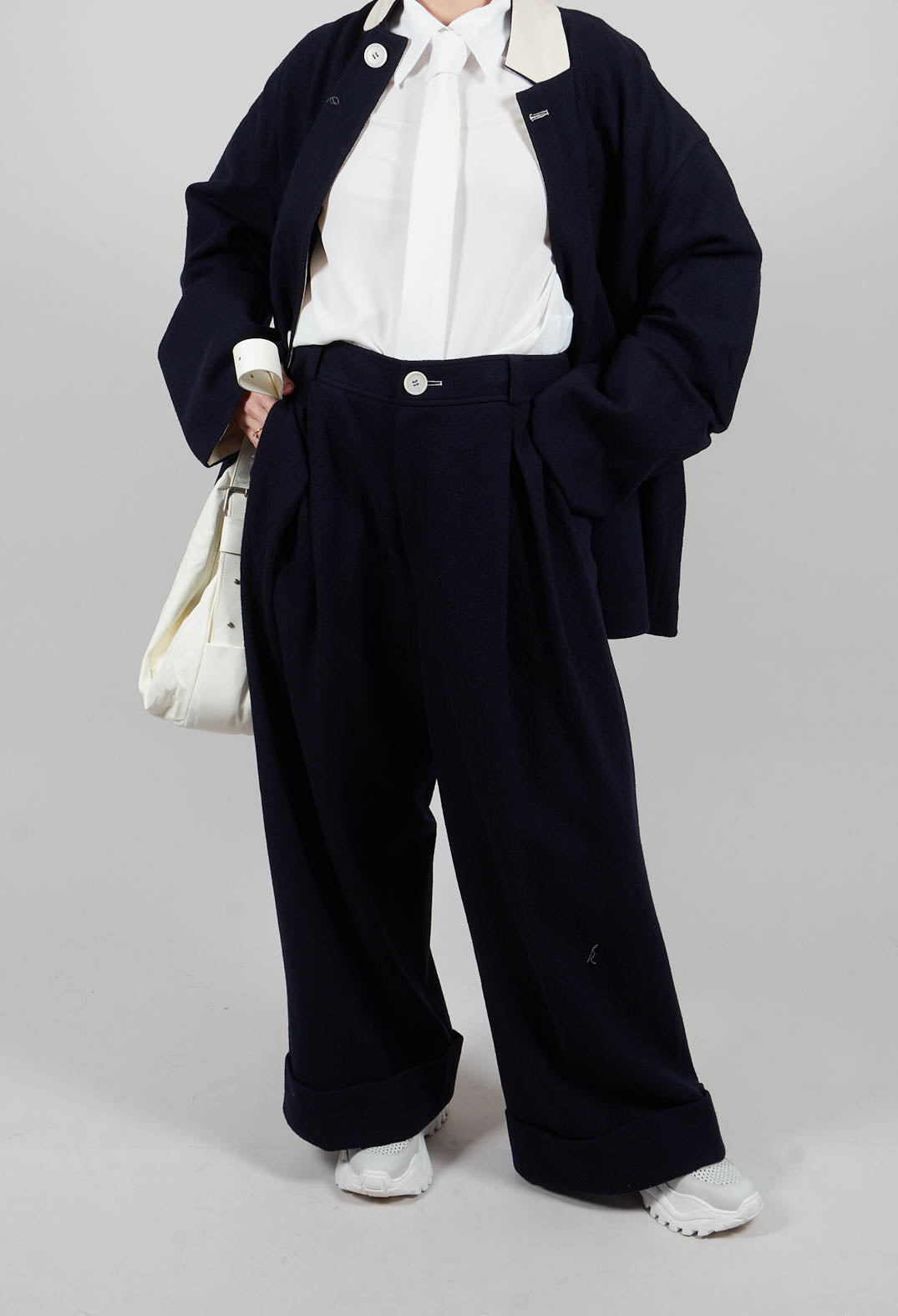 Turn-up Trouser in Navy