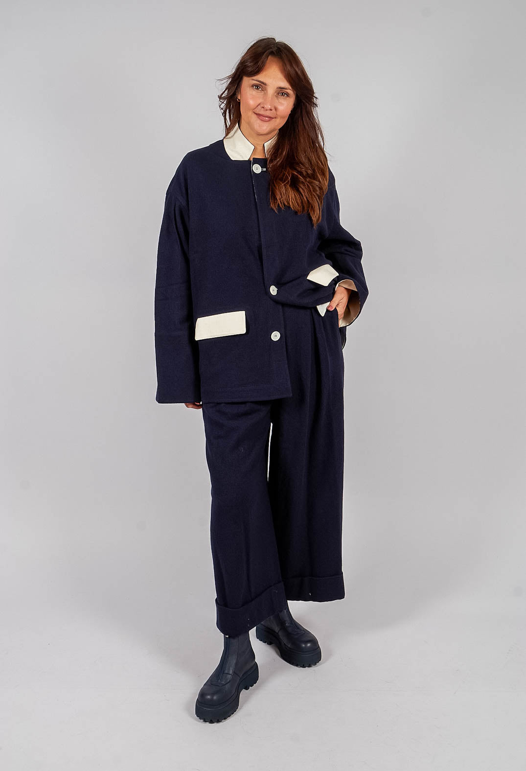 Turn-up Trouser in Navy