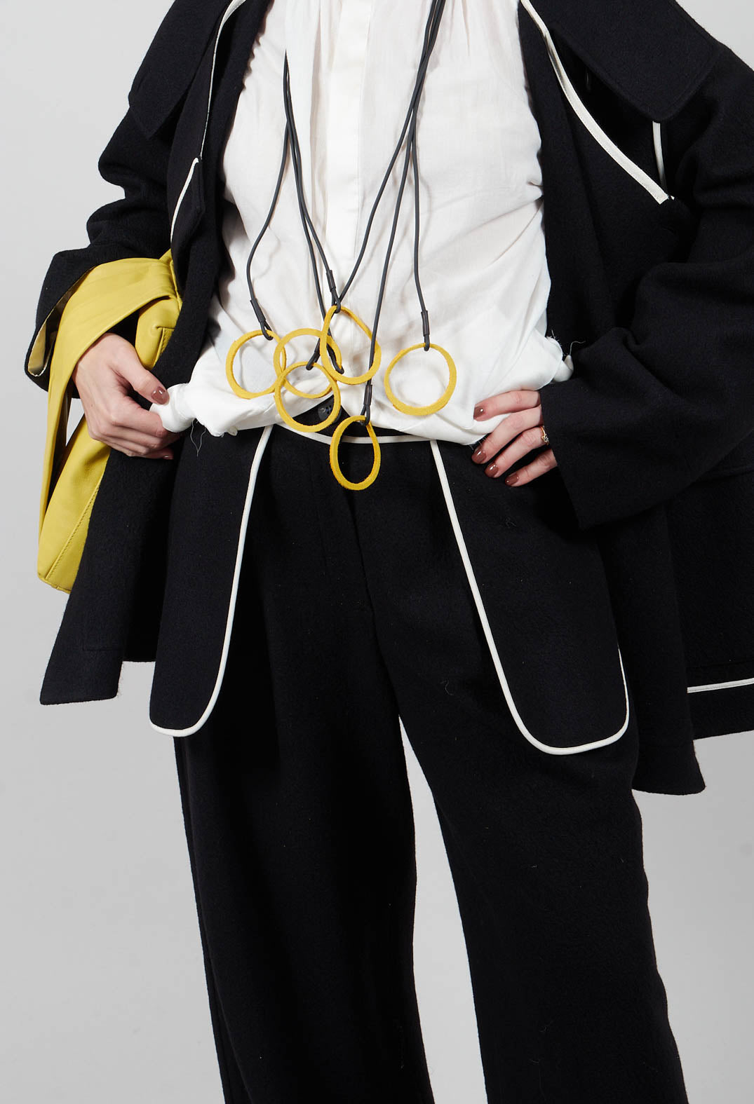 Feature Pocket Trouser in Black