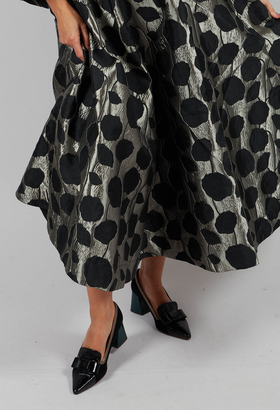 Flowerbomb Gathered Skirt in Black