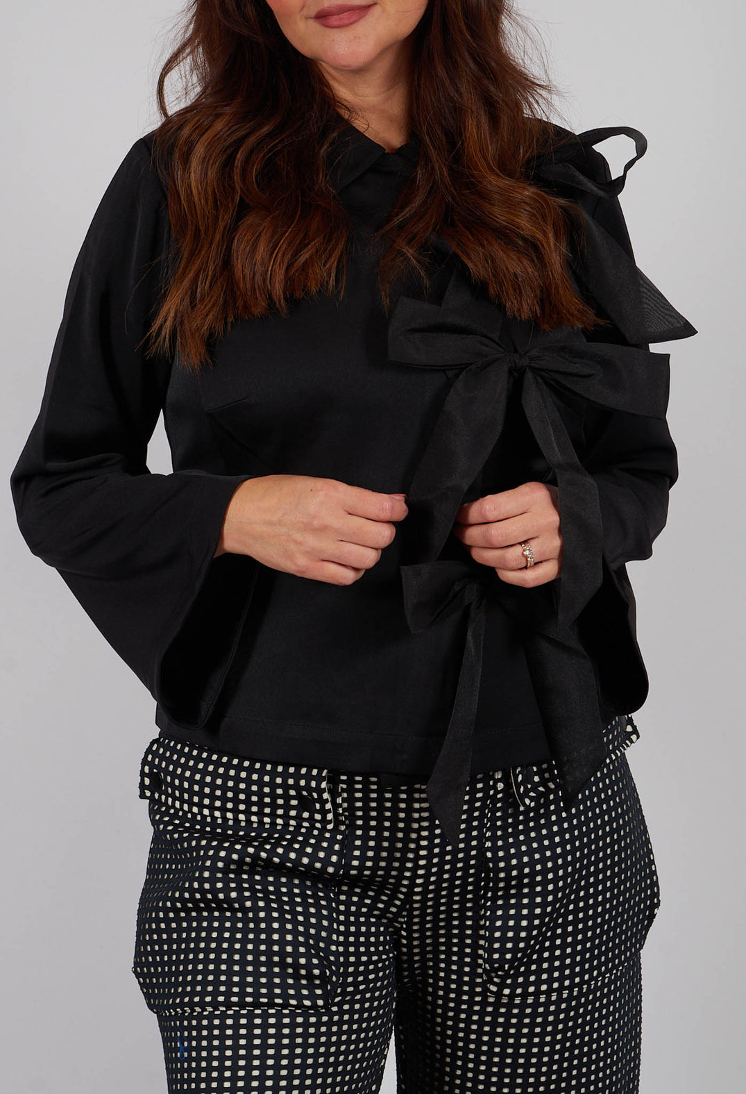 Sakura Stretch Jacket with Bows in Black