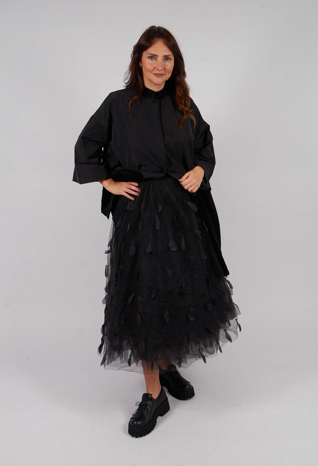 Feathers In The Sky Skirt in Black
