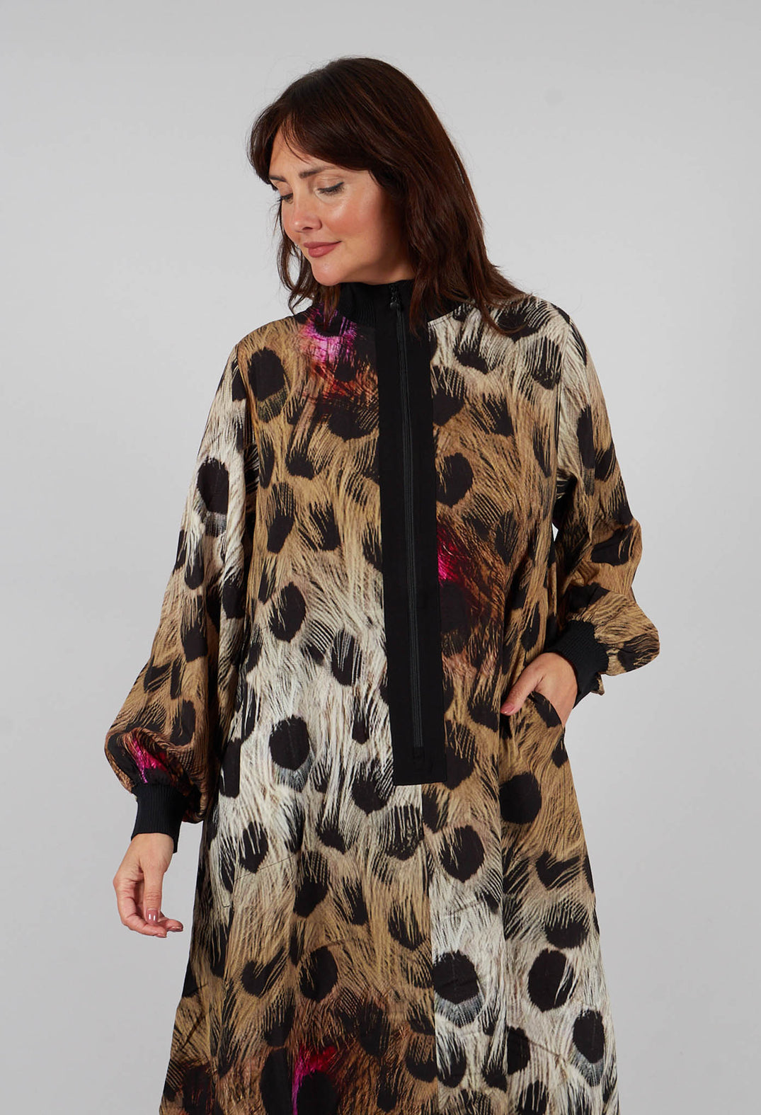 Haru Dress with Rib Detail in Feather Print
